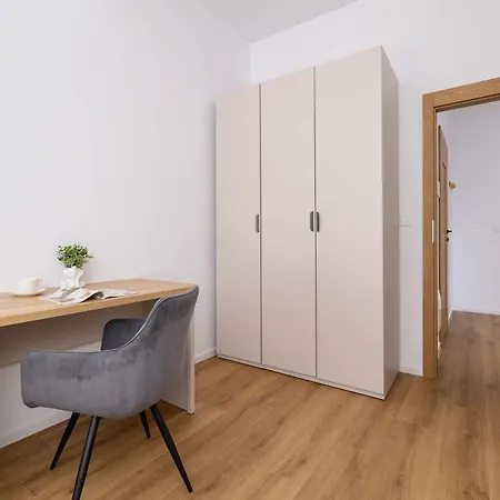 Apartamenty Sloneczna Z Parkingiem W Katowicach By Noclegi Renters Katovice Exteriér fotografie