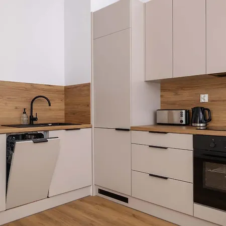 Apartamenty Sloneczna Z Parkingiem W Katowicach By Noclegi Renters Katovice Exteriér fotografie